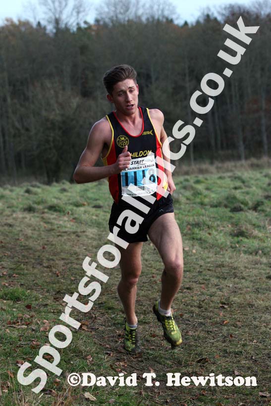 Cameron Boyek (Shildon) on his way to winning senior mens NEHL, Wallington Hall. Photo: David T. Hewitson/Sports for All Pics